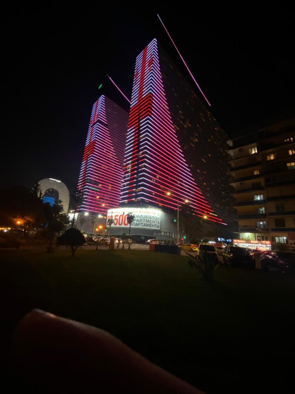 Orbi Sity Amazing Panorama Apartment Батуми Екстериор снимка